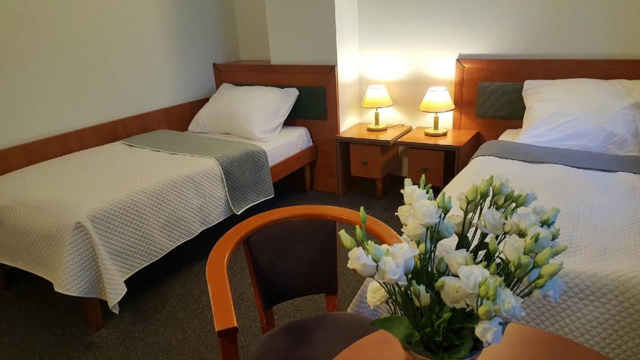 Hotel Rycerski Шчечин Екстериор снимка